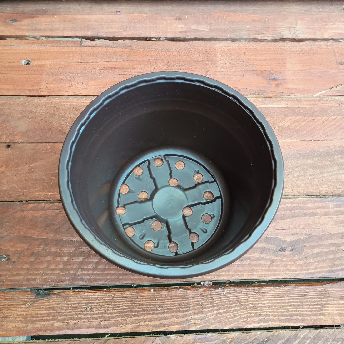 Plant Pots - 190mm Diameter (19cm)