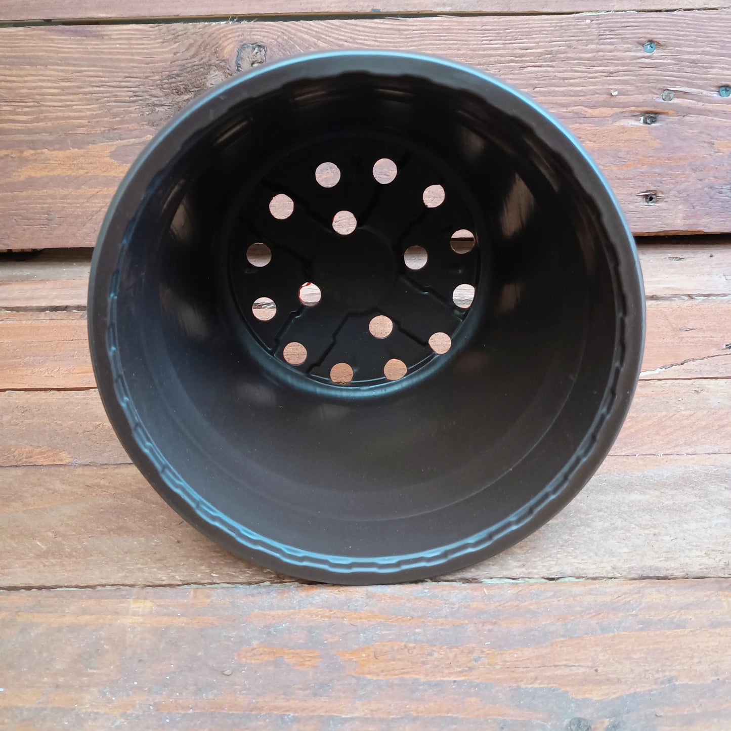 Plant Pots - 190mm Diameter (19cm)